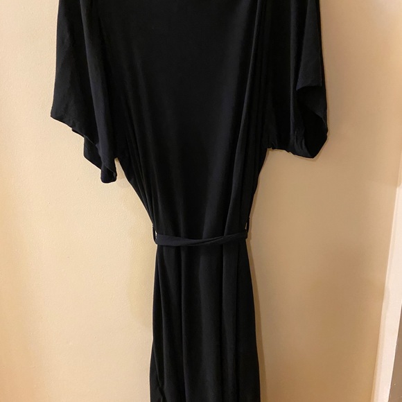 Black short sleeved bamboo cardigan with belt size medium - Picture 6 of 12
